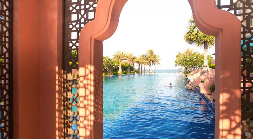 Marrakesh Hua Hin Resort & Spa Exterior foto